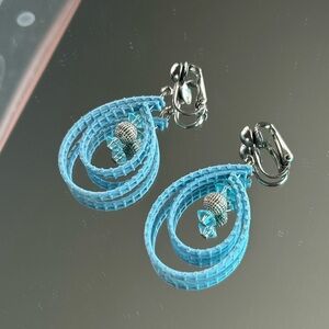 Blue Oval Pendant with Silver Clip-on Earrings